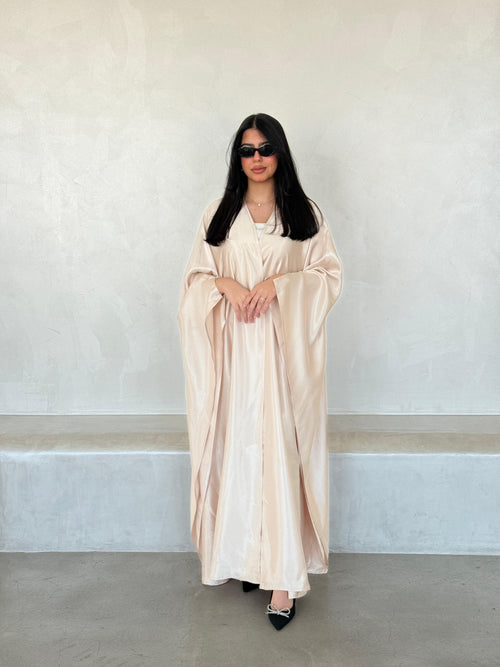 Silk Farasha Model Abaya