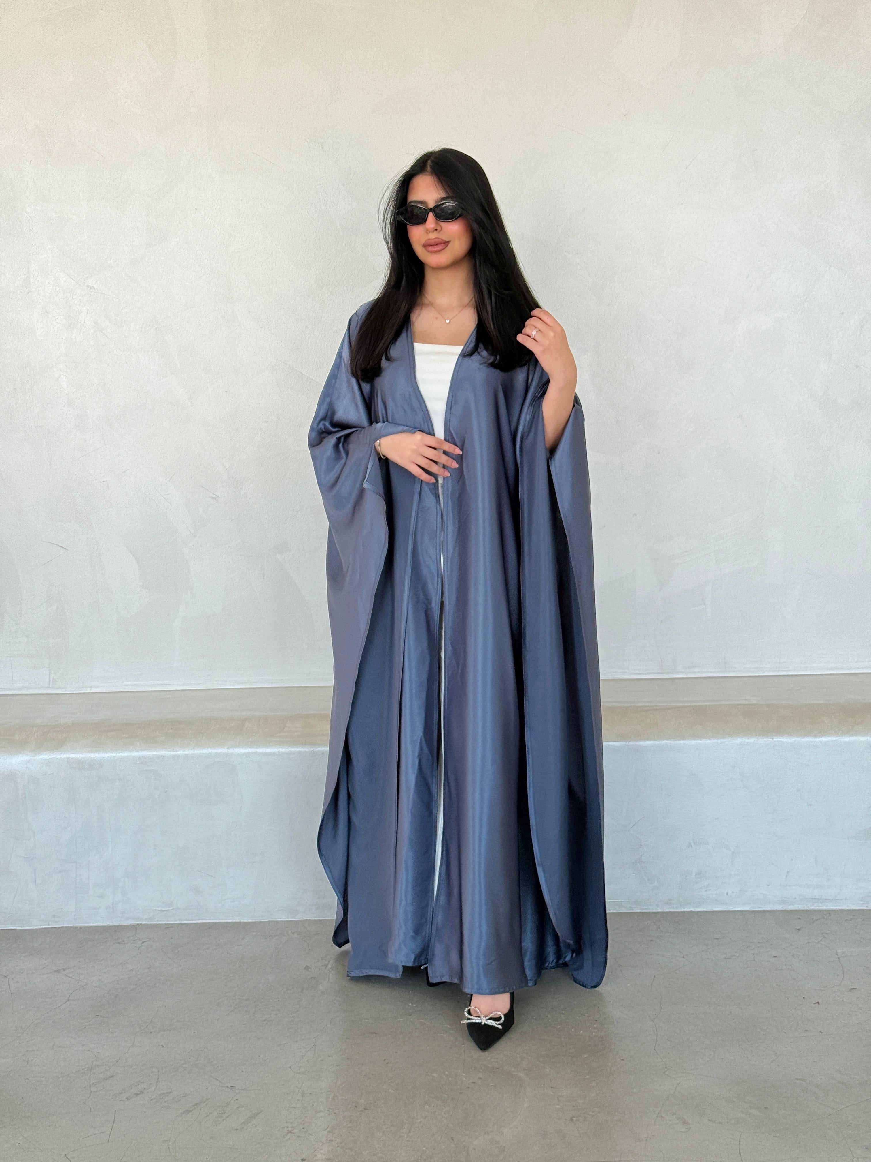 Silk Farasha Model Abaya