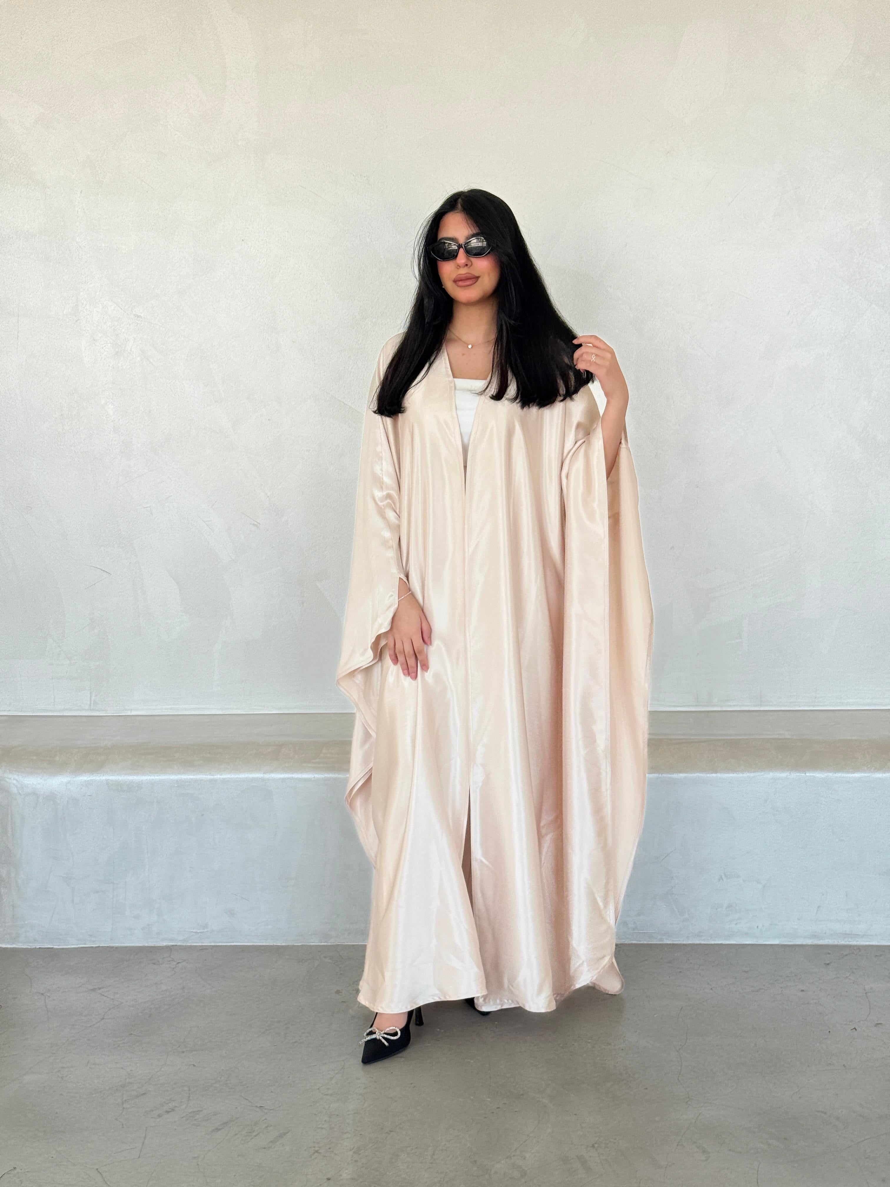 Silk Farasha Model Abaya