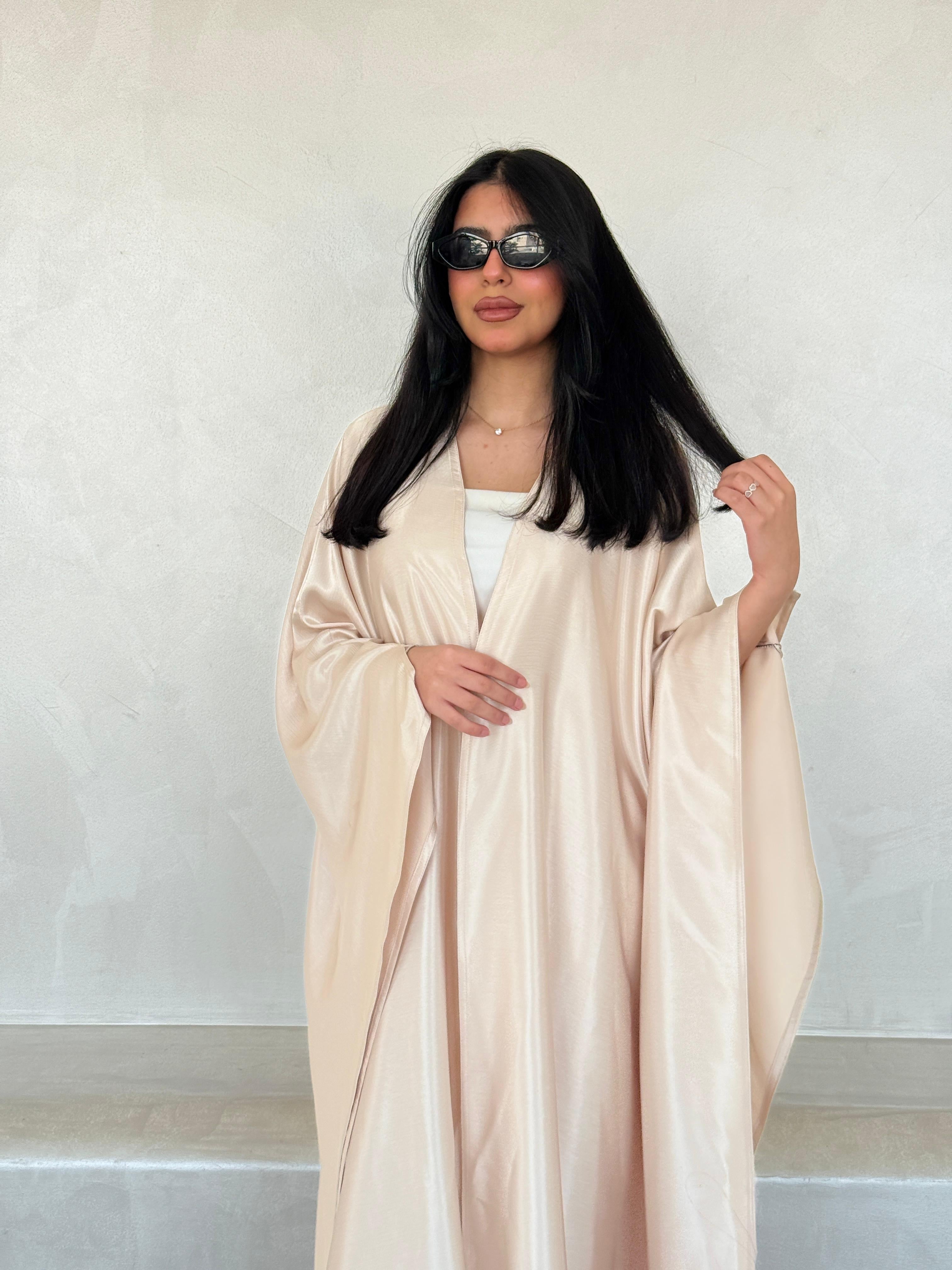 Silk Farasha Model Abaya
